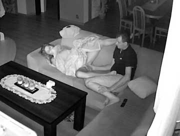 Взломаная камера домашнего наблюдения супружеской пары [7 роликов] (2019) HD 720p